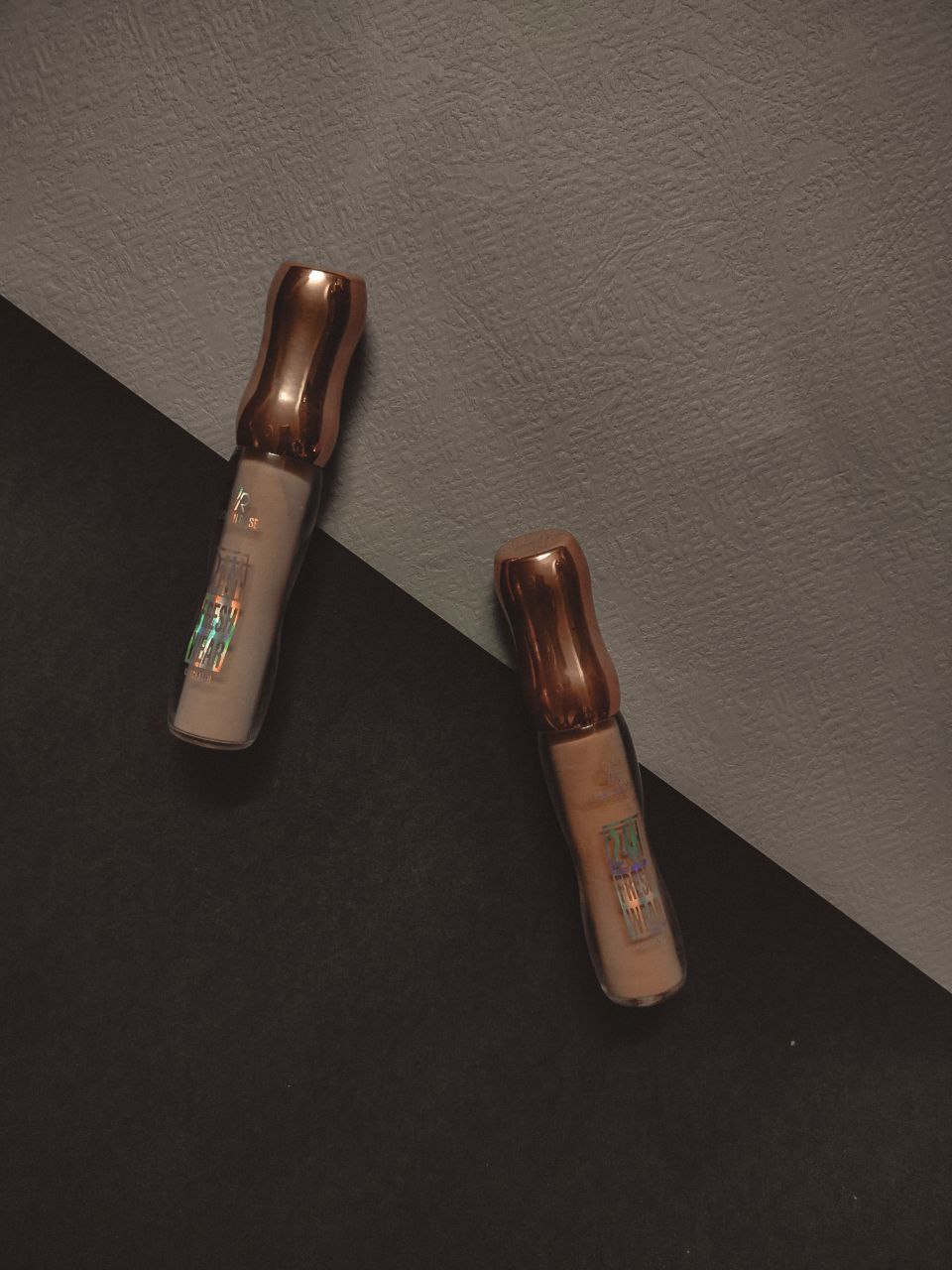 کانسیلر مدل کوئیدن رز